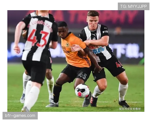 维拉深陷伤病泥潭,英超前景蒙阴,状态复苏尚需时日 维拉深陷伤病泥潭,英超前景蒙阴,状态复苏尚需时日