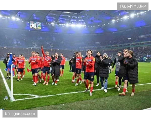 纽卡斯尔伤病潮加剧,球队面临阵容危机与状态回暖的挑战 纽卡斯尔伤病潮加剧,球队面临阵容危机与状态回暖的挑战