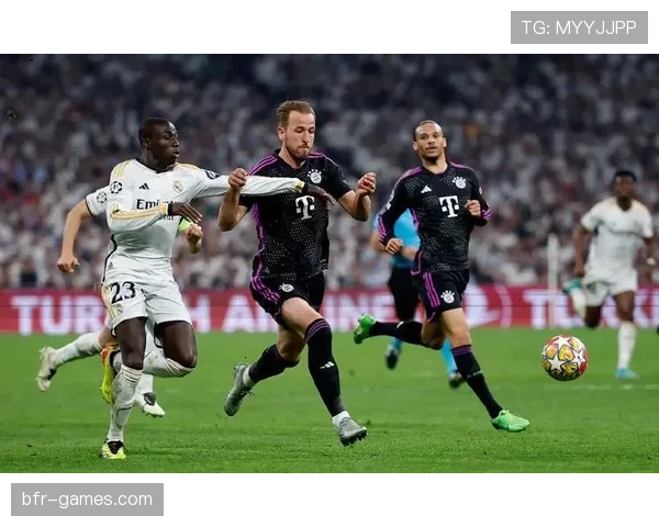 皇马专家分析：球队近期表现与战术调整